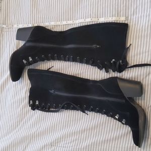 6.5 Chinese Laundry Black Lace-up Boots